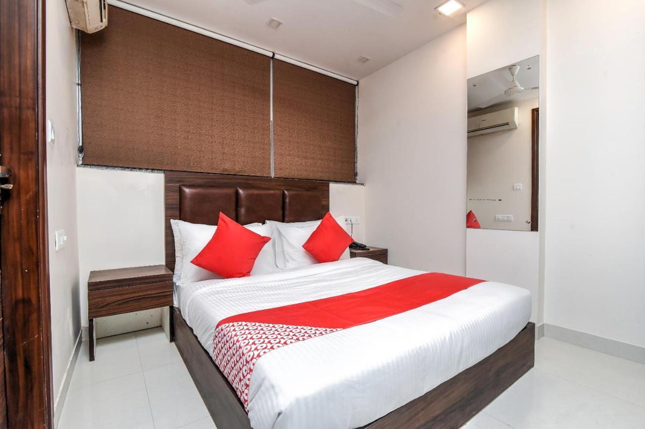 Oyo 80678 Shreenath Residency New Delhi Exterior foto